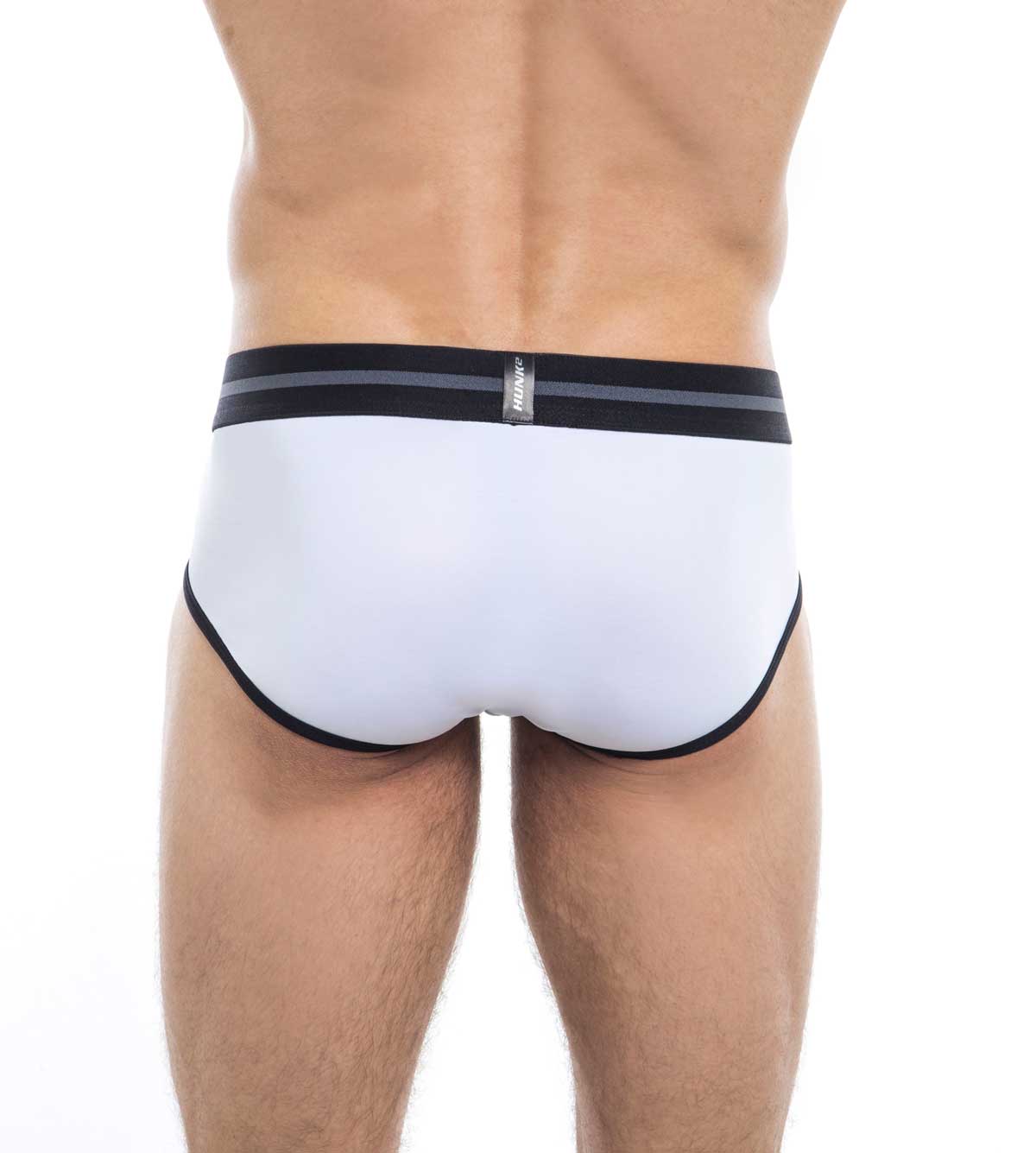hunk-slipy-adonis-licht